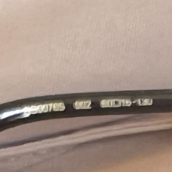 GUCCI OVERSIZED SUNGLASSES - Picture 10 of 15